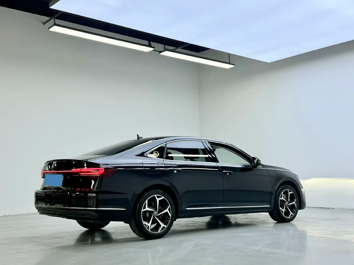 2026 Volkswagen Passat 2.0T 186HP L4 7DCT,autocango,china used car exporter,china ev exporter,chinese used car exporter,chinese used ev exporter