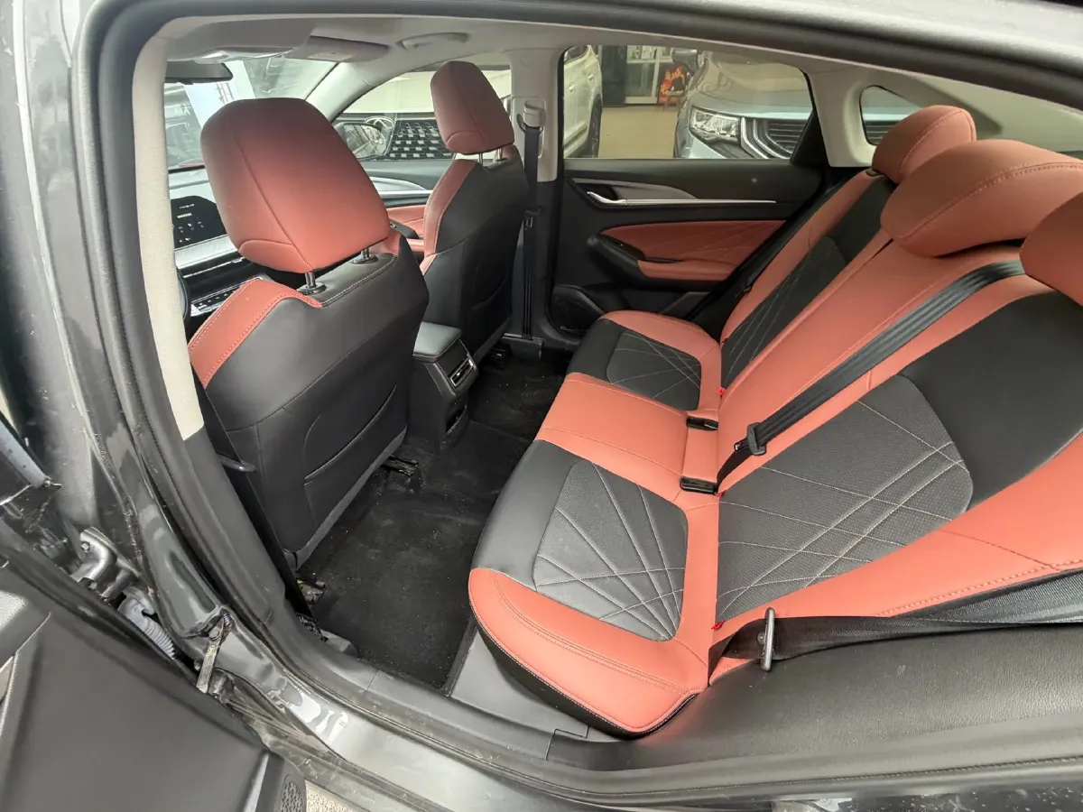 2021 ChangAn Eado 1.4T 160HP L4 7DCT,autocango,china used car exporter,china ev exporter,chinese used car exporter,chinese used ev exporter