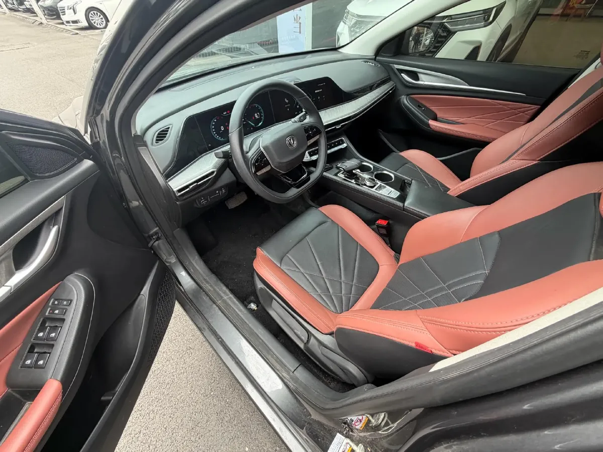 2021 ChangAn Eado 1.4T 160HP L4 7DCT,autocango,china used car exporter,china ev exporter,chinese used car exporter,chinese used ev exporter