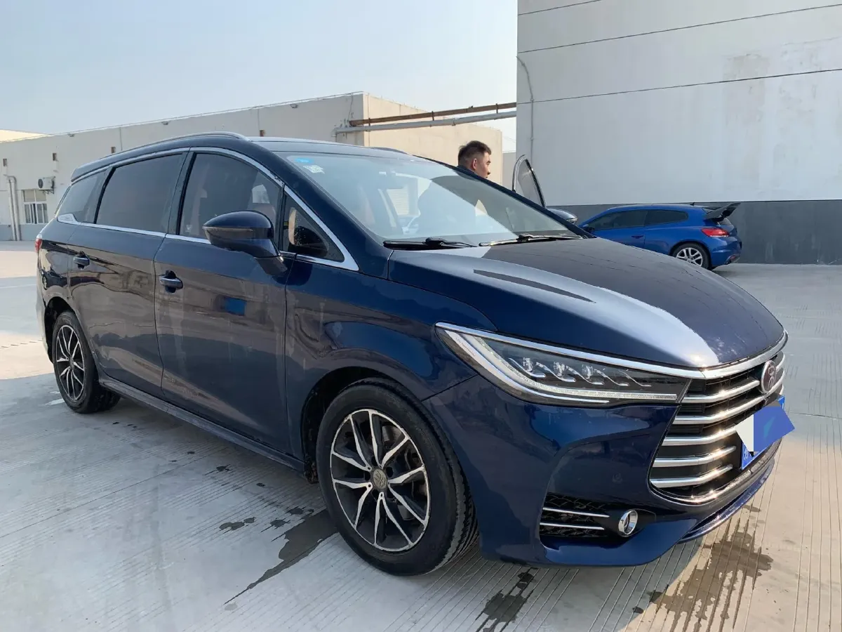 2017 BYD Song MAX 1.5T 154HP L4 6DCT,autocango,china used car exporter,china ev exporter,chinese used car exporter,chinese used ev exporter