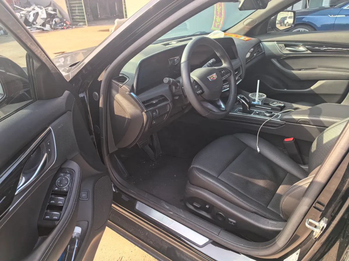 2024 Cadillac CT5 2.0T 237HP L4 10AT,autocango,china used car exporter,china ev exporter,chinese used car exporter,chinese used ev exporter