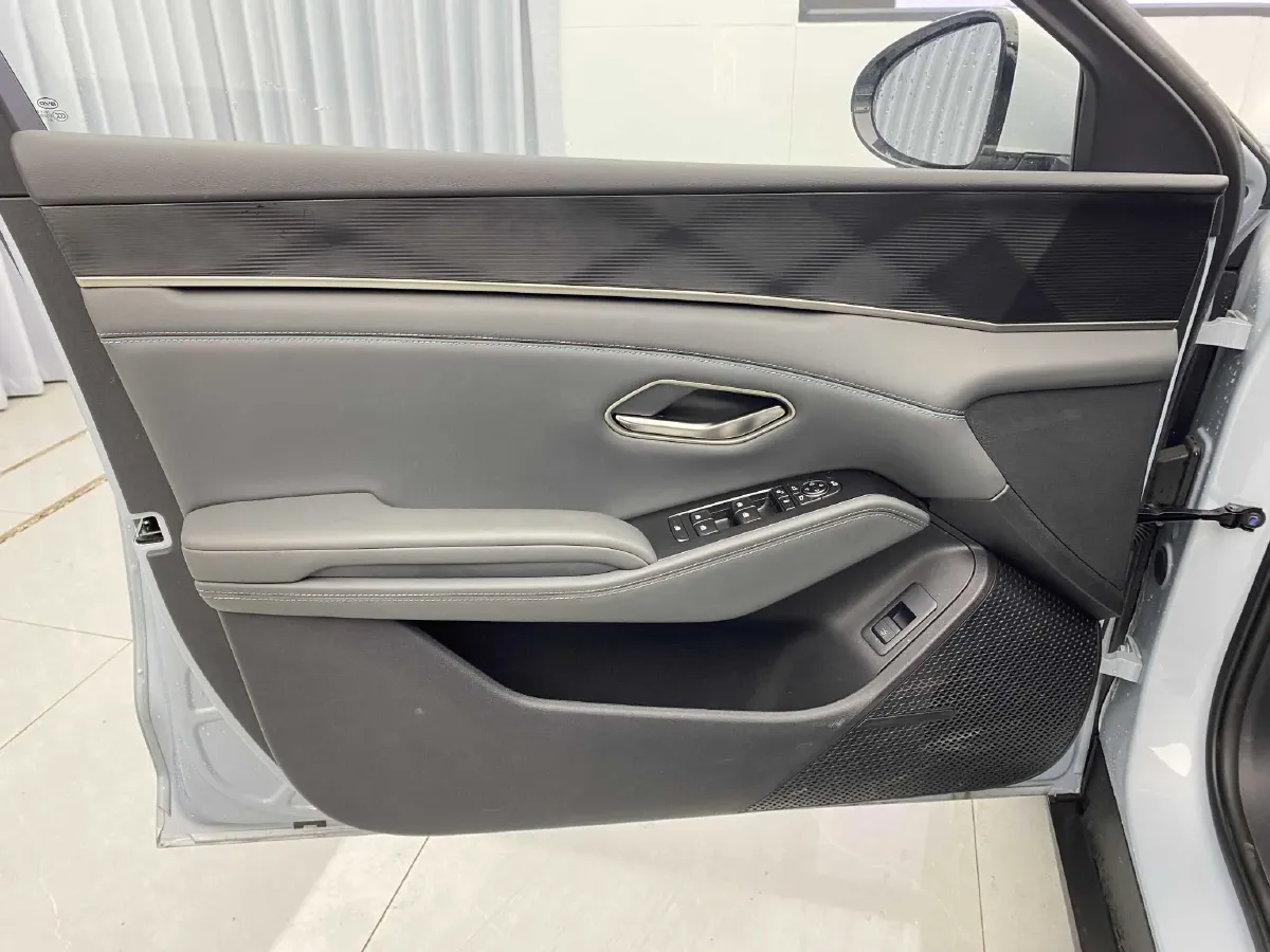 2025 BYD QinL 1.5L 101HP L4 E-CVT PHEV 15.87KWH,autocango,china used car exporter,china ev exporter,chinese used car exporter,chinese used ev exporter