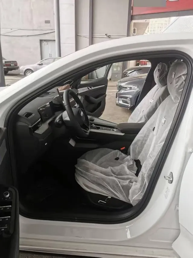 2025 Geely Preface 1.5T 181HP L4 7DCT,autocango,china used car exporter,china ev exporter,chinese used car exporter,chinese used ev exporter