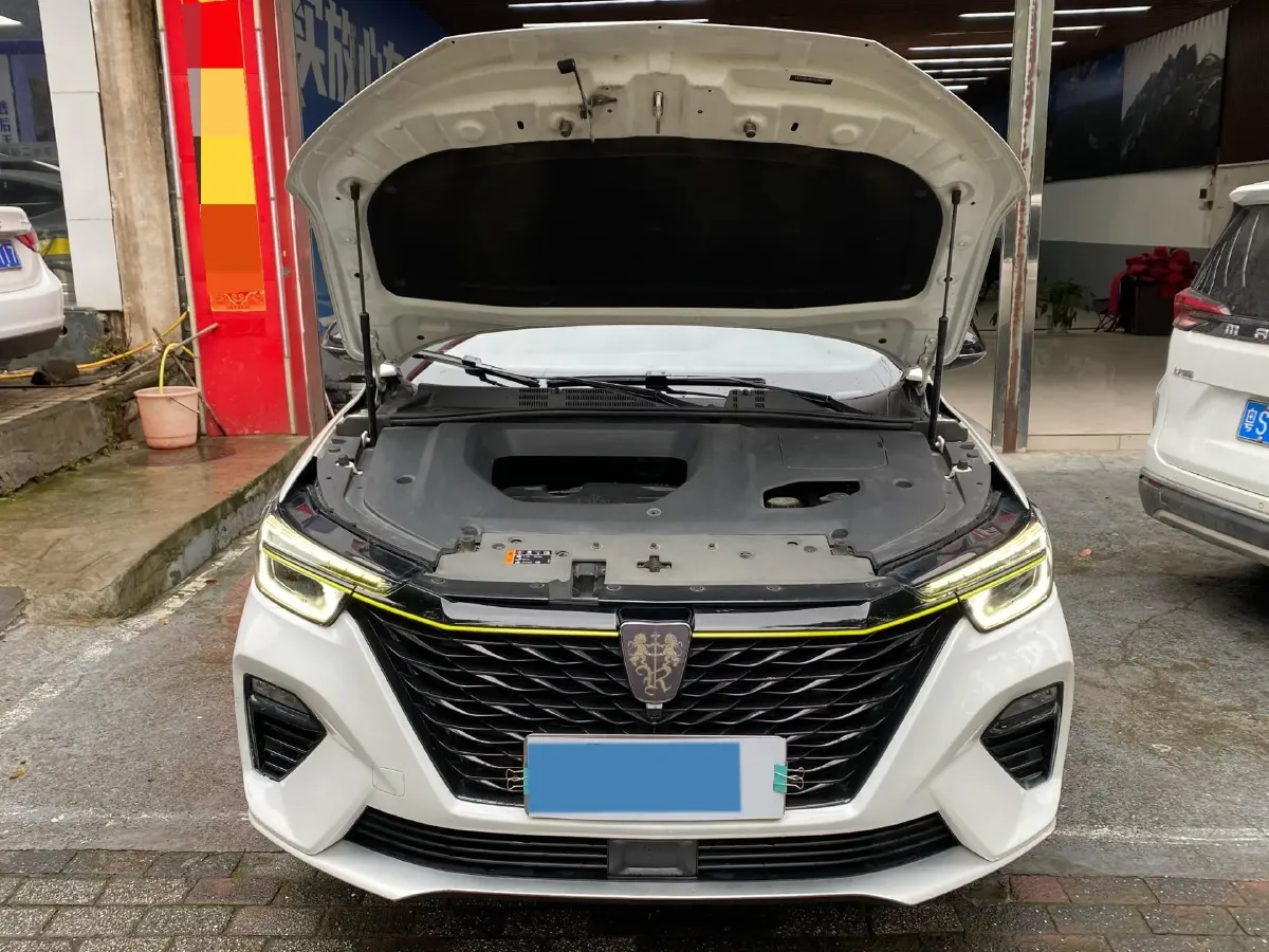 2020 Roewe i6 1.5T 169HP L4 7DCT,autocango,china used car exporter,china ev exporter,chinese used car exporter,chinese used ev exporter