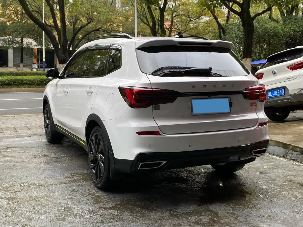2020 Roewe i6 1.5T 169HP L4 7DCT,autocango,china used car exporter,china ev exporter,chinese used car exporter,chinese used ev exporter