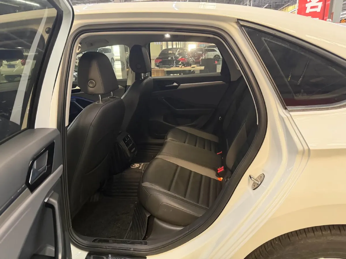 2020 Volkswagen Sagitar 1.2T 116HP L4 7DCT,autocango,china used car exporter,china ev exporter,chinese used car exporter,chinese used ev exporter