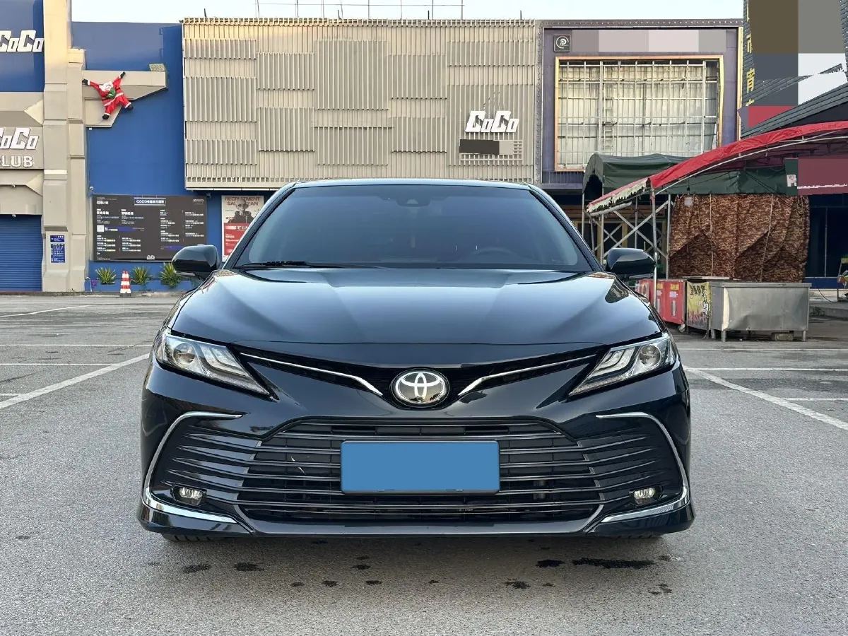 2021 Toyota Camry 2.5L 209HP L4 8AT,autocango,china used car exporter,china ev exporter,chinese used car exporter,chinese used ev exporter