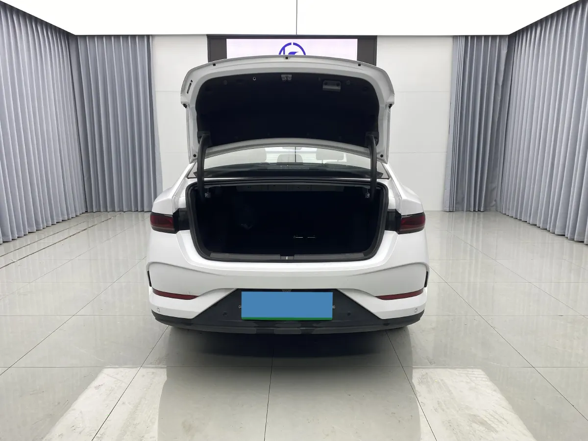 2025 BYD Qin Plus BEV 57.6KWH,autocango,china used car exporter,china ev exporter,chinese used car exporter,chinese used ev exporter