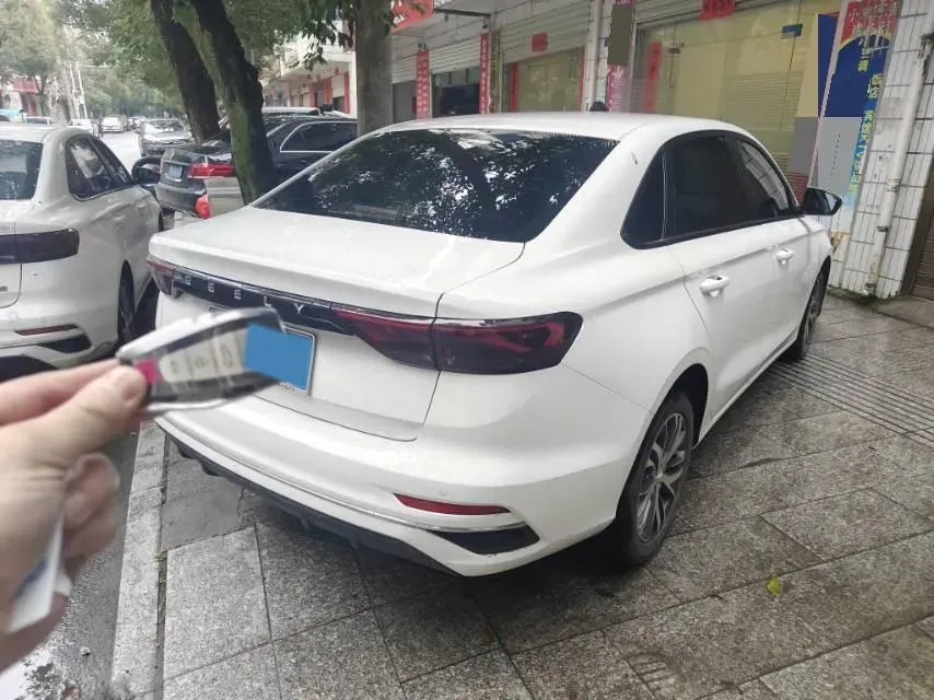 2025 Geely Emgrand 1.5L 127HP L4 CVT,autocango,china used car exporter,china ev exporter,chinese used car exporter,chinese used ev exporter