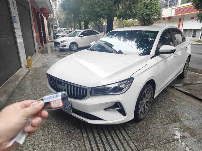 2025 Geely Emgrand 1.5L 127HP L4 CVT,autocango,china used car exporter,china ev exporter,chinese used car exporter,chinese used ev exporter