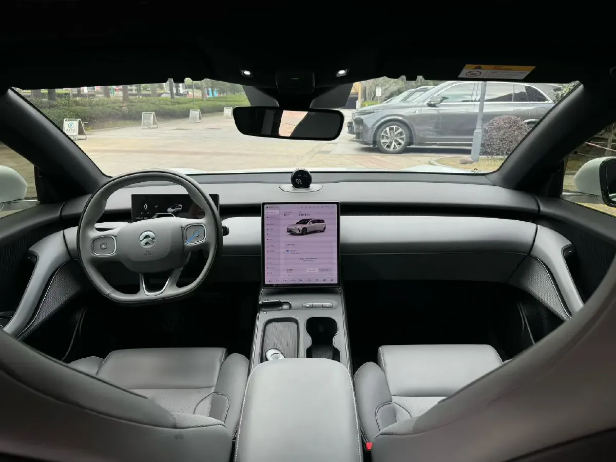 2024 NIO ET5 BEV 75KWH,autocango,china used car exporter,china ev exporter,chinese used car exporter,chinese used ev exporter