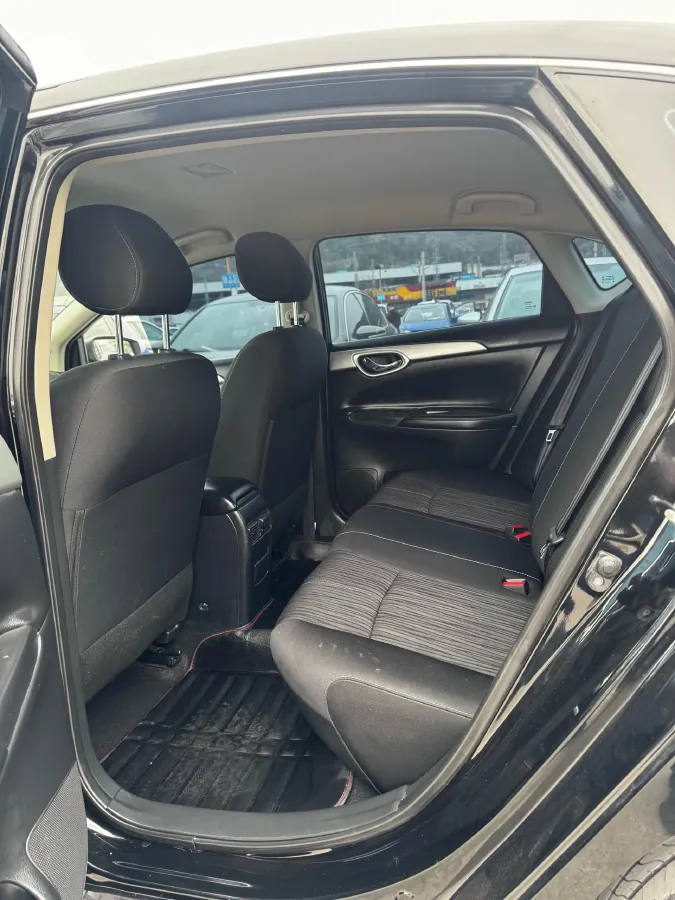 2022 Nissan Sylphy 1.6L 122HP L4 CVT,autocango,china used car exporter,china ev exporter,chinese used car exporter,chinese used ev exporter