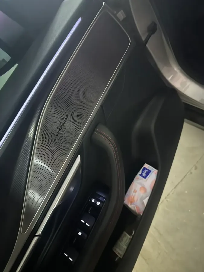 2023 Xpeng P7 BEV 86.2KWH,autocango,china used car exporter,china ev exporter,chinese used car exporter,chinese used ev exporter