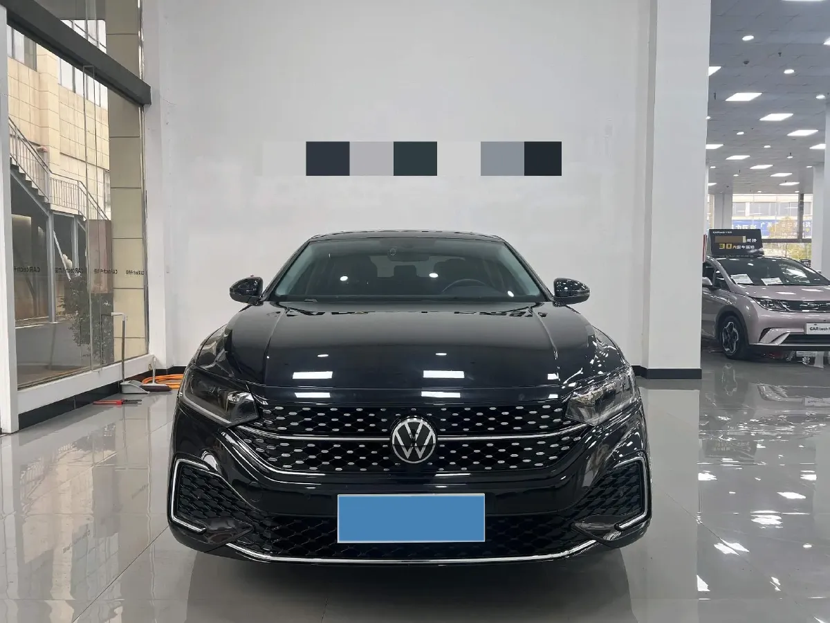 2023 Volkswagen Passat 2.0T 186HP L4 7DCT,autocango,china used car exporter,china ev exporter,chinese used car exporter,chinese used ev exporter