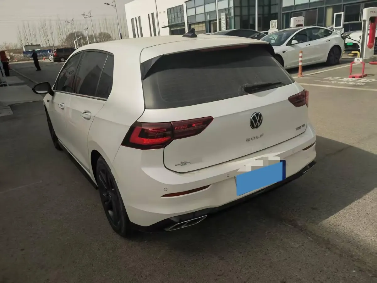 2023 Volkswagen Golf 1.4T 150HP L4 7DCT,autocango,china used car exporter,china ev exporter,chinese used car exporter,chinese used ev exporter