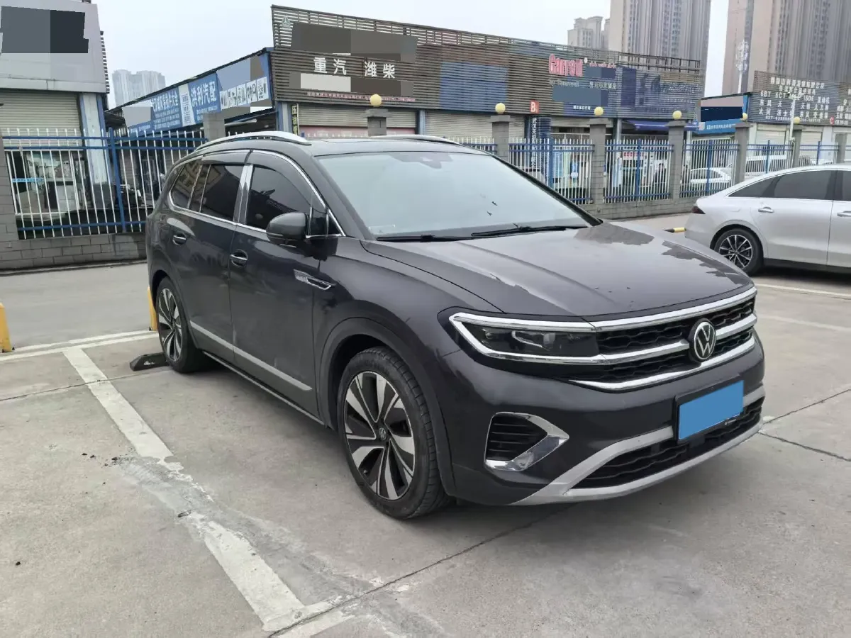 2023 Volkswagen Talagon 2.0T 220HP L4 7DCT,autocango,china used car exporter,china ev exporter,chinese used car exporter,chinese used ev exporter