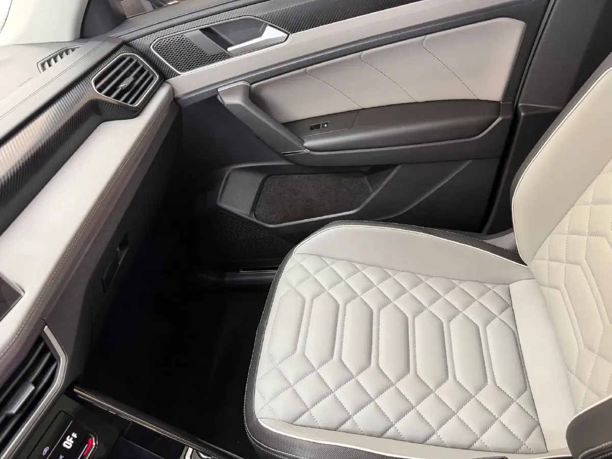 2023 Volkswagen Tayron 1.4T 150HP L4 7DCT,autocango,china used car exporter,china ev exporter,chinese used car exporter,chinese used ev exporter