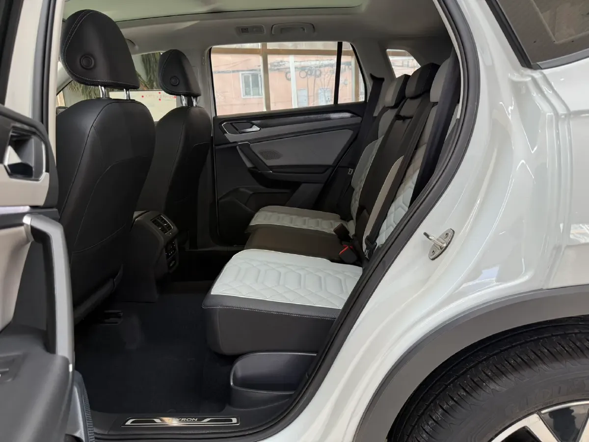 2023 Volkswagen Tayron 1.4T 150HP L4 7DCT,autocango,china used car exporter,china ev exporter,chinese used car exporter,chinese used ev exporter