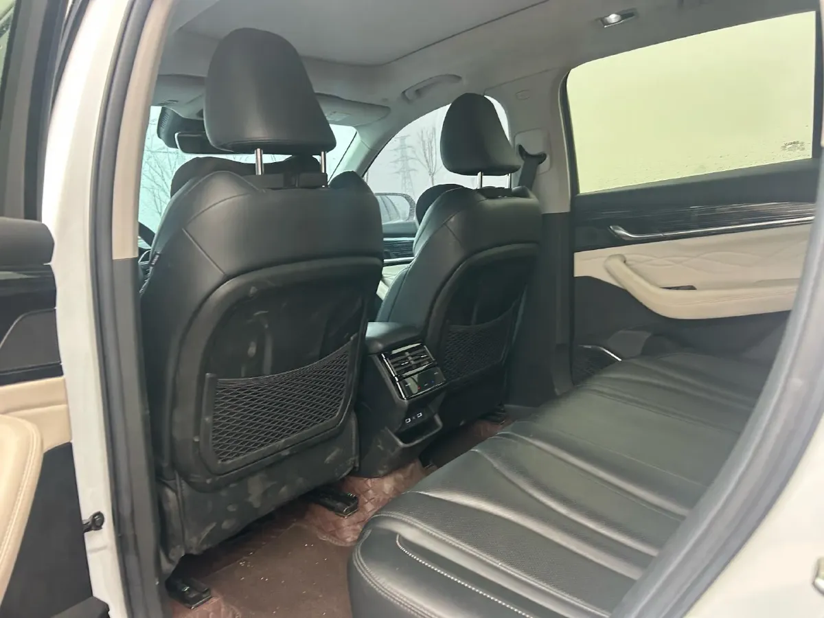 2023 Geely Monjaro 2.0T 238HP L4 8AT,autocango,china used car exporter,china ev exporter,chinese used car exporter,chinese used ev exporter