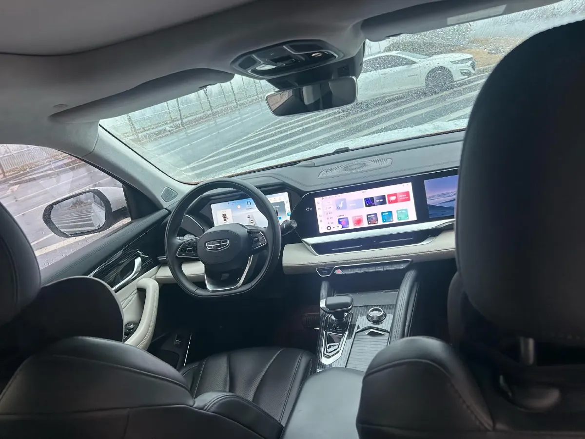 2023 Geely Monjaro 2.0T 238HP L4 8AT,autocango,china used car exporter,china ev exporter,chinese used car exporter,chinese used ev exporter