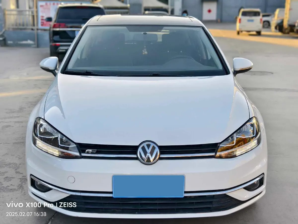 2018 Volkswagen Golf 1.6L 110HP L4 6AT,autocango,china used car exporter,china ev exporter,chinese used car exporter,chinese used ev exporter