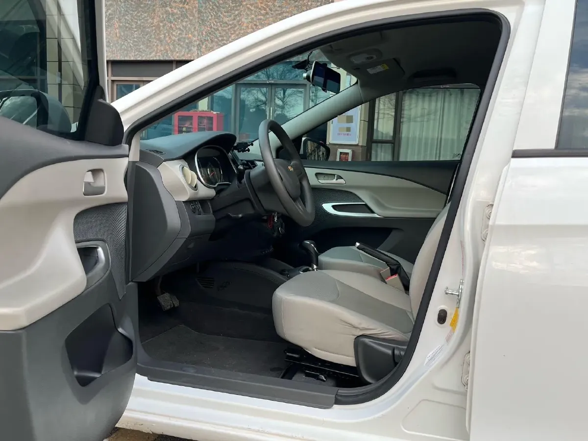 2018 Chery Tiggo 3 1.6L 126HP L4 5MT,autocango,china used car exporter,china ev exporter,chinese used car exporter,chinese used ev exporter