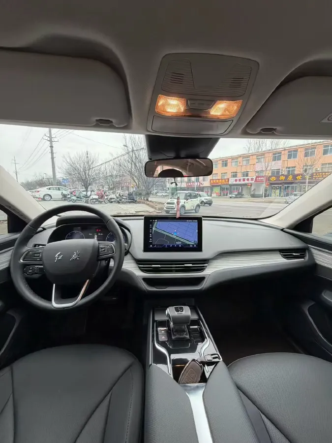 2024 HongQi E-QM5 BEV 72KWH,autocango,china used car exporter,china ev exporter,chinese used car exporter,chinese used ev exporter