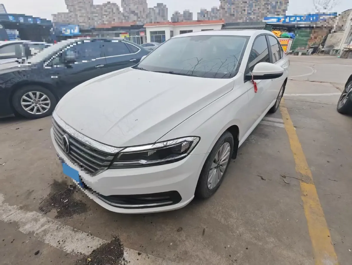 2022 Bestune B70 2.0T 224HP L4 6AT,autocango,china used car exporter,china ev exporter,chinese used car exporter,chinese used ev exporter