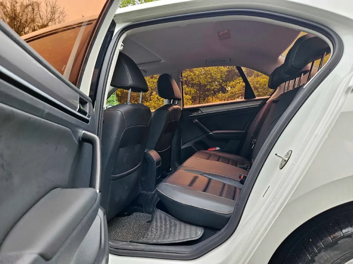 2018 Volkswagen Bora 1.5L 110HP L4 6AT,autocango,china used car exporter,china ev exporter,chinese used car exporter,chinese used ev exporter