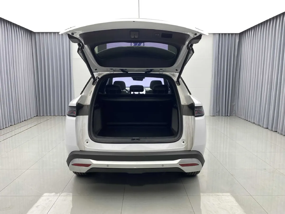 2025 BYD SongL DM-i 1.5L 101HP L4 E-CVT PHEV 26.6KWH,autocango,china used car exporter,china ev exporter,chinese used car exporter,chinese used ev exporter