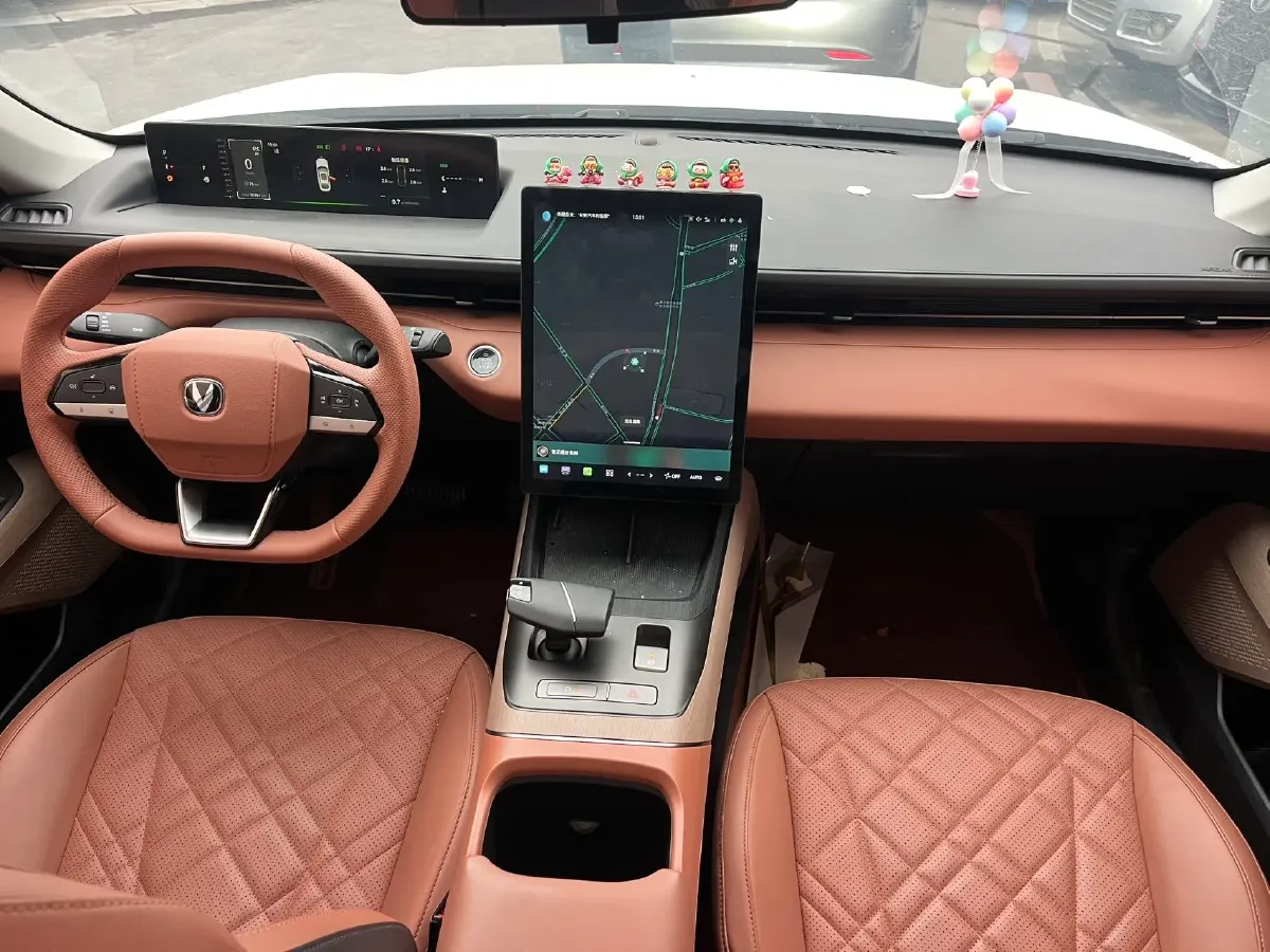 2024 ChangAn Eado 1.5T 170HP L4 7DCT,autocango,china used car exporter,china ev exporter,chinese used car exporter,chinese used ev exporter