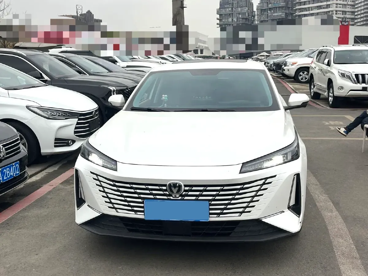 2024 ChangAn Eado 1.5T 170HP L4 7DCT,autocango,china used car exporter,china ev exporter,chinese used car exporter,chinese used ev exporter