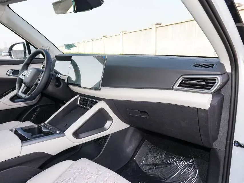 2025 BYD YuanUP BEV 45.12KWH,autocango,china used car exporter,china ev exporter,chinese used car exporter,chinese used ev exporter