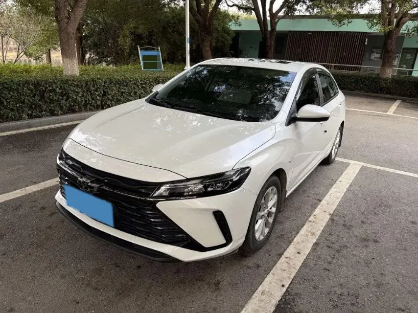 2024 Chevrolet Monza 1.5L 113HP L4 6DCT,autocango,china used car exporter,china ev exporter,chinese used car exporter,chinese used ev exporter