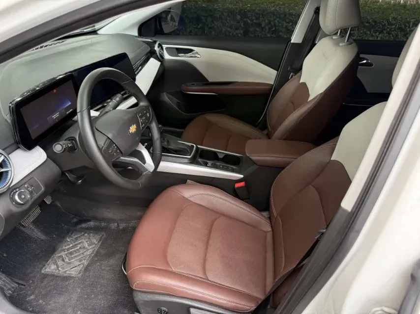 2024 Chevrolet Monza 1.5L 113HP L4 6DCT,autocango,china used car exporter,china ev exporter,chinese used car exporter,chinese used ev exporter