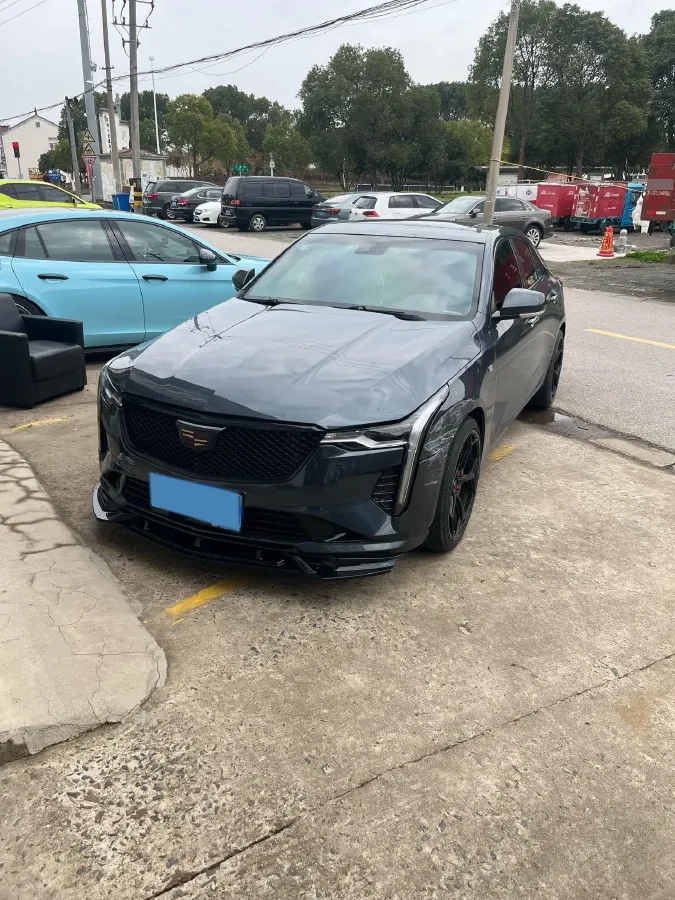 2022 Cadillac CT4 2.0T 237HP L4 8AT,autocango,china used car exporter,china ev exporter,chinese used car exporter,chinese used ev exporter