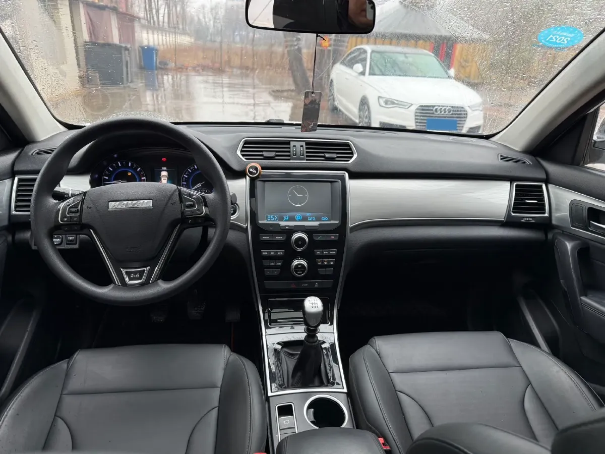 2018 KingLong KaiRuiHaoKe 2.2L 112HP L4 5MT,autocango,china used car exporter,china ev exporter,chinese used car exporter,chinese used ev exporter