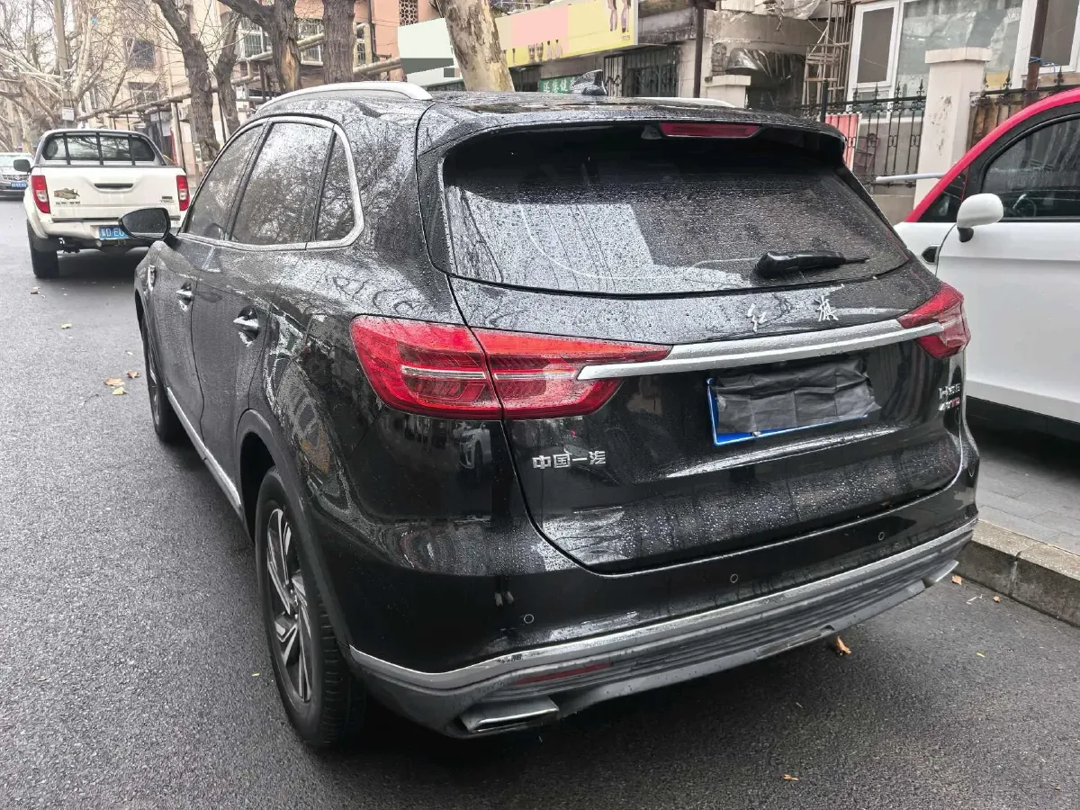 2022 HongQi HS5 2.0T 224HP L4 6AT,autocango,china used car exporter,china ev exporter,chinese used car exporter,chinese used ev exporter