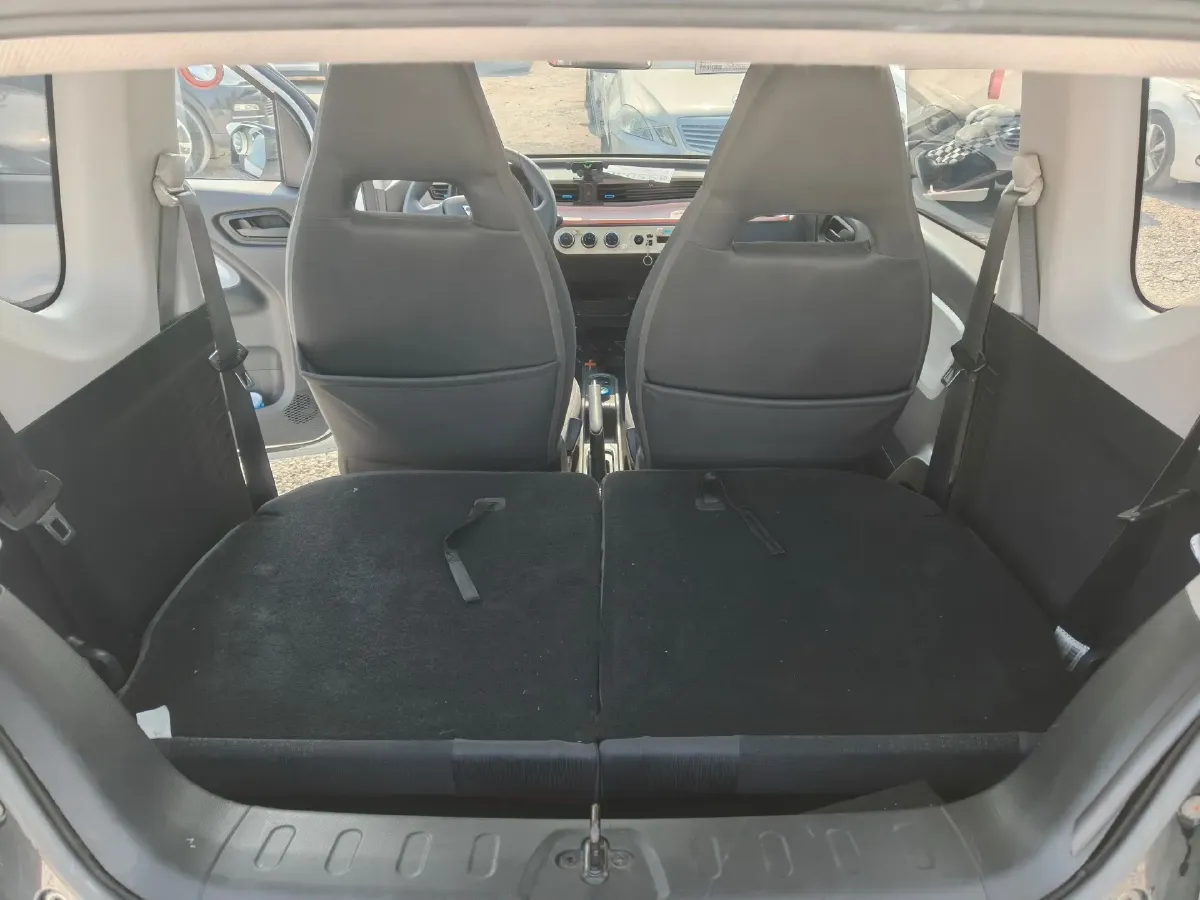 2020 WuLing HongGuang MINI EV BEV 9KWH,autocango,china used car exporter,china ev exporter,chinese used car exporter,chinese used ev exporter