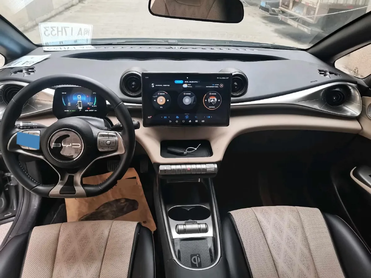 2023 BYD Dolphin BEV 44.928KWH,autocango,china used car exporter,china ev exporter,chinese used car exporter,chinese used ev exporter