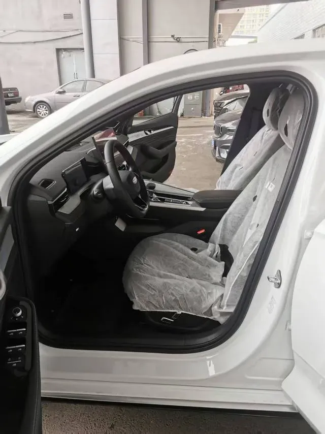 2025 Geely Preface 1.5T 181HP L4 7DCT,autocango,china used car exporter,china ev exporter,chinese used car exporter,chinese used ev exporter