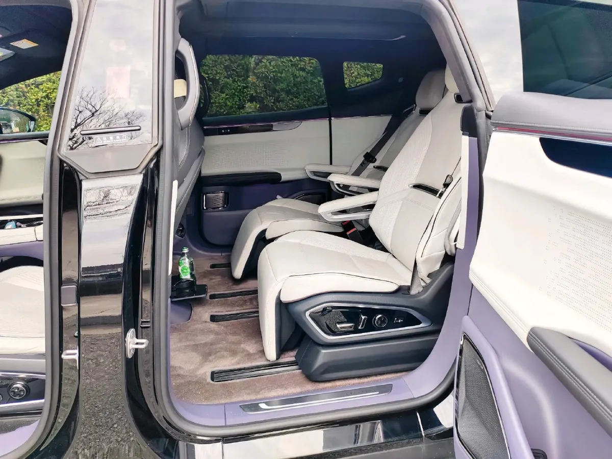 2021 HiPhi X BEV 97KWH,autocango,china used car exporter,china ev exporter,chinese used car exporter,chinese used ev exporter