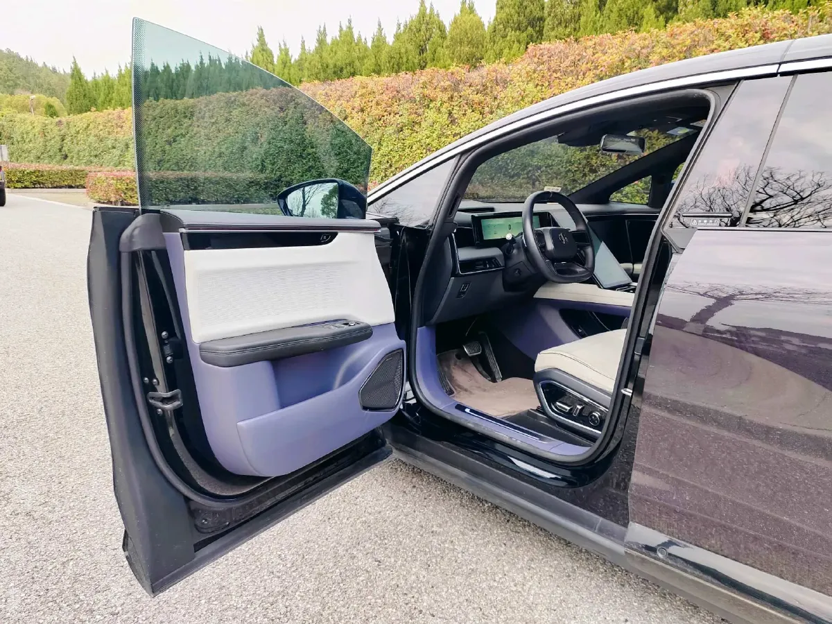 2021 HiPhi X BEV 97KWH,autocango,china used car exporter,china ev exporter,chinese used car exporter,chinese used ev exporter