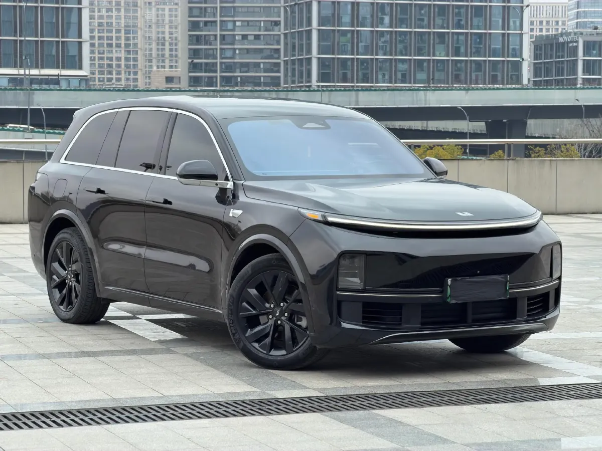 2023 Li L8 Range Extended 154HP REEV 40.9KWH,autocango,china used car exporter,china ev exporter,chinese used car exporter,chinese used ev exporter