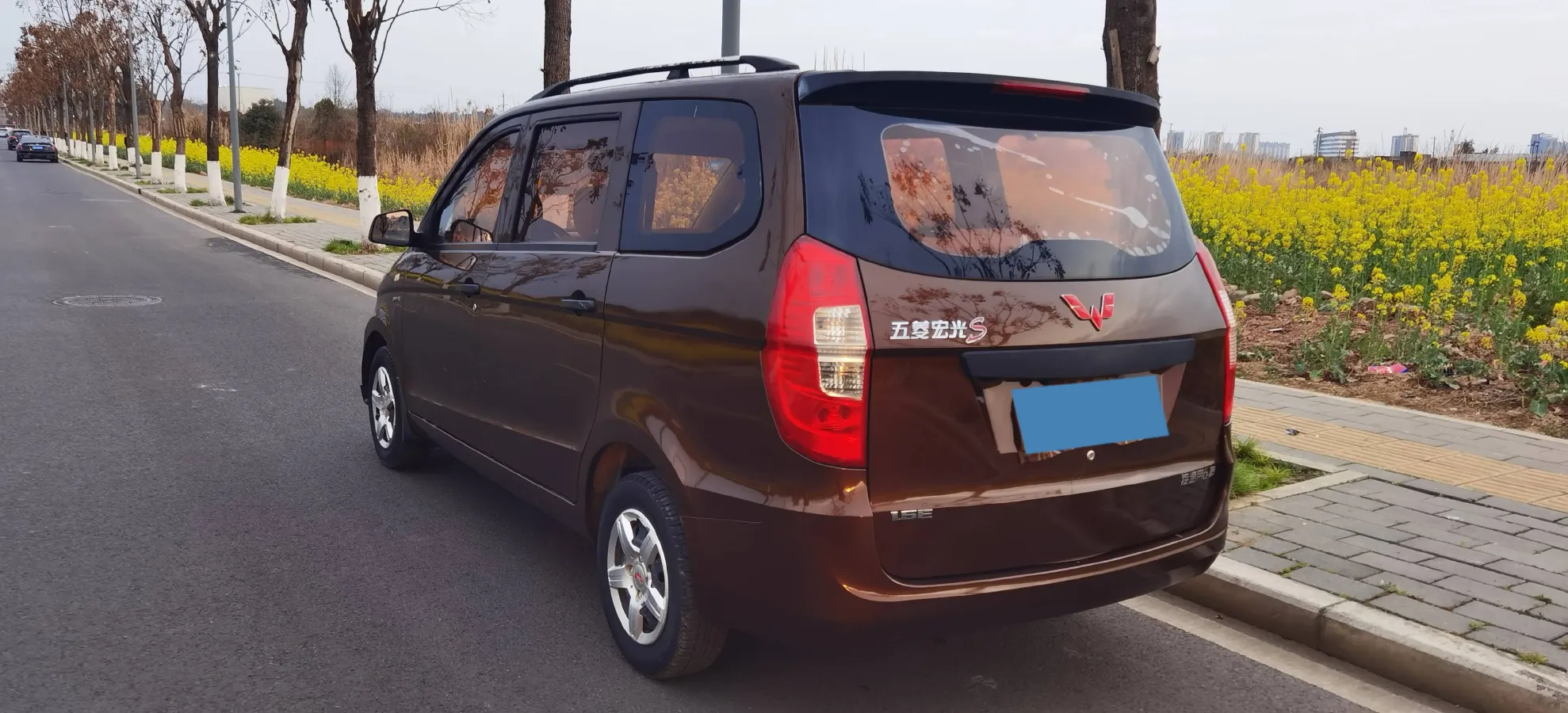 2015 WuLing HongGuang 1.5L 112HP L4 5MT,autocango,china used car exporter,china ev exporter,chinese used car exporter,chinese used ev exporter