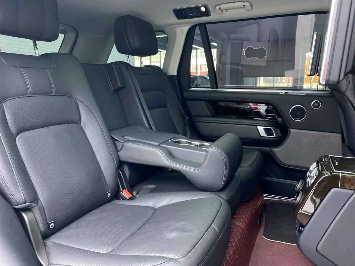 2022 Land Rover Range Rover 3.0T 400HP L6 8AT,autocango,china used car exporter,china ev exporter,chinese used car exporter,chinese used ev exporter