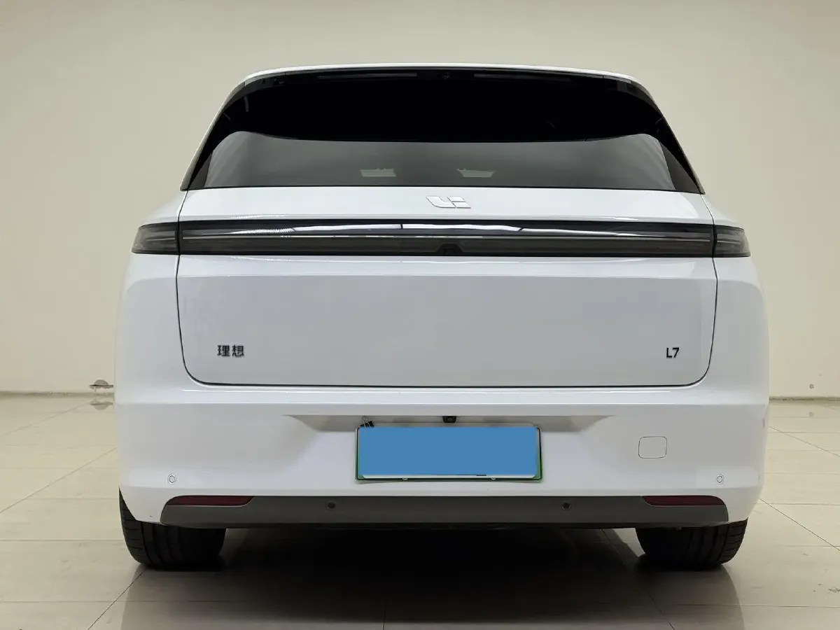 2023 Li L7 Range Extended 154HP REEV 40.9KWH,autocango,china used car exporter,china ev exporter,chinese used car exporter,chinese used ev exporter