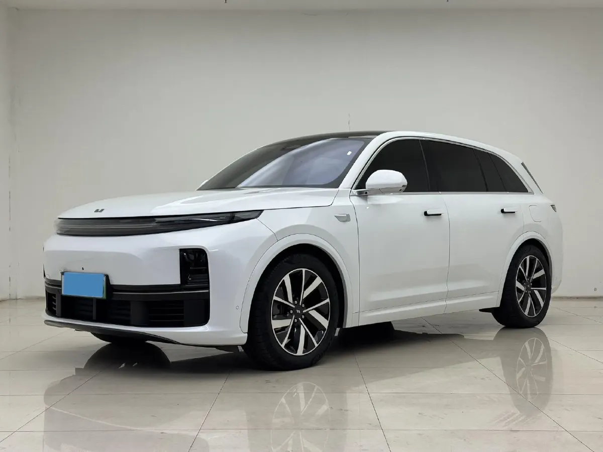 2023 Li L7 Range Extended 154HP REEV 40.9KWH,autocango,china used car exporter,china ev exporter,chinese used car exporter,chinese used ev exporter