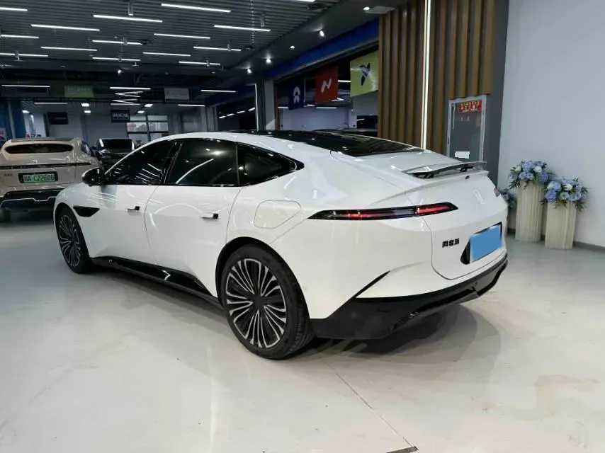 2025 Avatr 12 1.5T 156HP L4 REEV 39.05KWH,autocango,china used car exporter,china ev exporter,chinese used car exporter,chinese used ev exporter