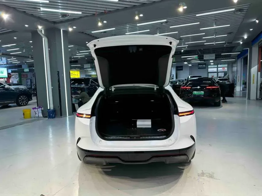 2025 Avatr 12 1.5T 156HP L4 REEV 39.05KWH,autocango,china used car exporter,china ev exporter,chinese used car exporter,chinese used ev exporter